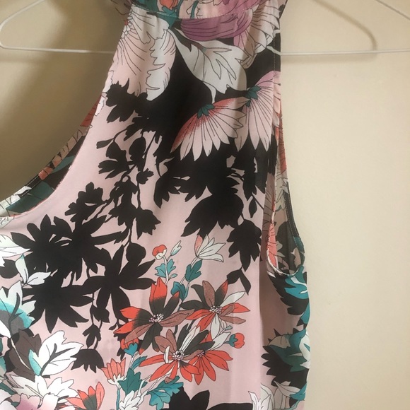 NY&Co. Multicolored, sleeveless top! - Picture 2 of 5
